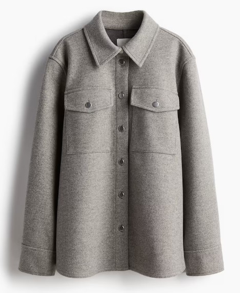 Calda, versatile e furbissima, la Shacket fa concorrenza alle Giacche più classiche Calda, versatile e furbissima, la Shacket fa concorrenza alle Giacche più classiche