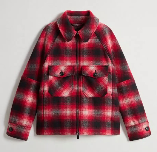 Calda, versatile e furbissima, la Shacket fa concorrenza alle Giacche più classiche Calda, versatile e furbissima, la Shacket fa concorrenza alle Giacche più classiche