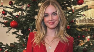 Chiara Ferragni non rinuncia allo stile neppure in viaggio: il Look comfy ma chic da cui prendere spunto!