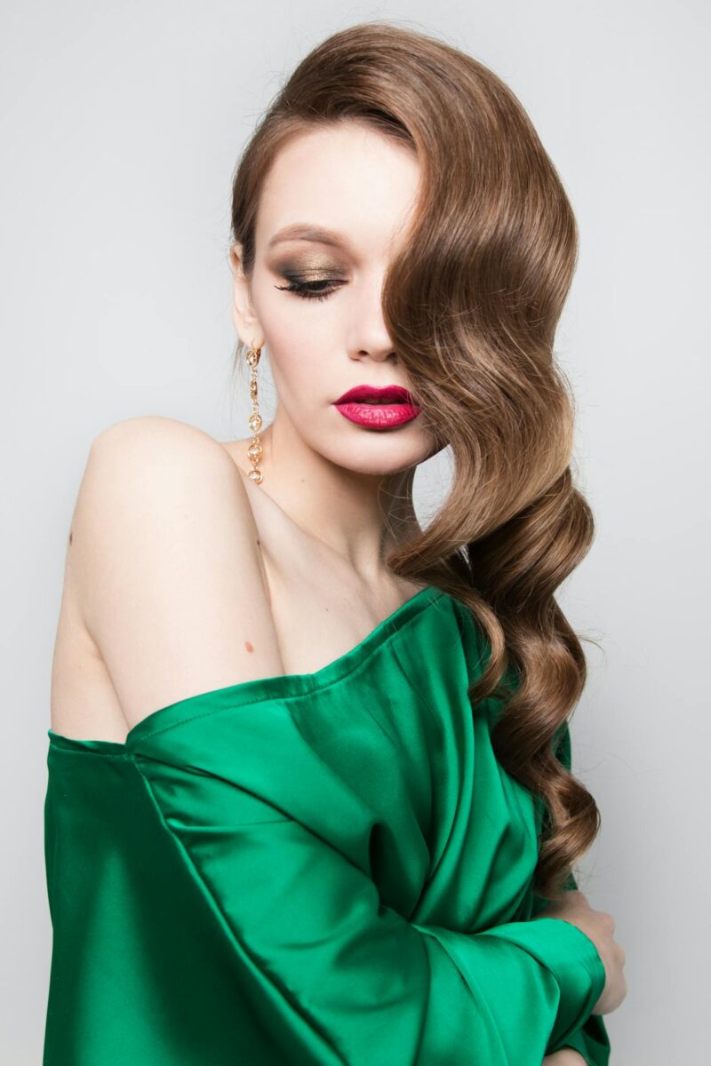 Capelli: ecco l’acconciatura giusta per la forma del tuo viso… Capelli: ecco l’acconciatura giusta per la forma del tuo viso…