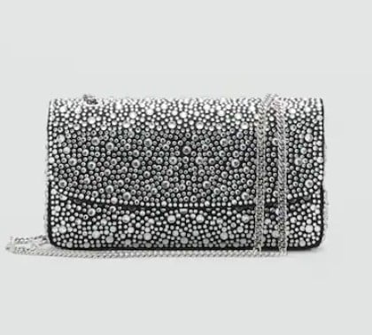 Cosa comprare da Mango a Dicembre: la shopping list per non sbagliare look Cosa comprare da Mango a Dicembre: la shopping list per non sbagliare look