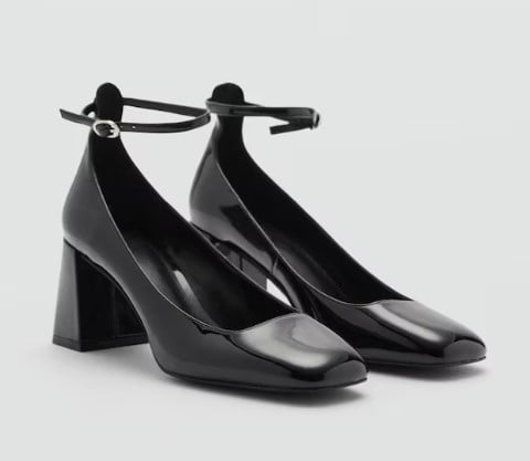 Cosa comprare da Mango a Dicembre: la shopping list per non sbagliare look Cosa comprare da Mango a Dicembre: la shopping list per non sbagliare look
