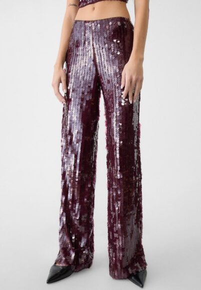 Ecco i Pantaloni con strass e paillettes perfetti per Capodanno…e non solo! Ecco i Pantaloni con strass e paillettes perfetti per Capodanno…e non solo!