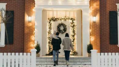 Come decorare la porta d’ingresso di Casa per Natale: 6 idee Fai da Te assolutamente originali