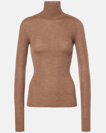 Mocha Mousse: il Colore Pantone del 2025 in 5 Capi da comprare ora…. Mocha Mousse: il Colore Pantone del 2025 in 5 Capi da comprare ora….