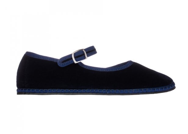 Blu is the new black! Qui i Capi e gli Accessori da cui farsi tentare… Blu is the new black! Qui i Capi e gli Accessori da cui farsi tentare…