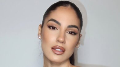 Giulia De Lellis lancia un nuovo trend per questa primavera: il trench come abito da sfoggiare di giorno!