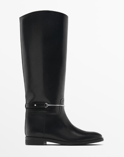 Il Country style britannico fa tendenza: ecco 6 Capi e Accessori per cavalcare subito il trend Il Country style britannico fa tendenza: ecco 6 Capi e Accessori per cavalcare subito il trend