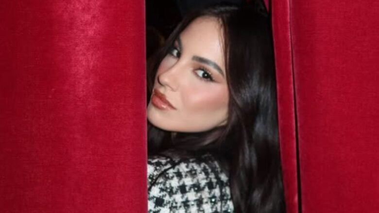 Giulia De Lellis, anche in inverno non rinuncia allo stile più trendy con il montone must di questo periodo!