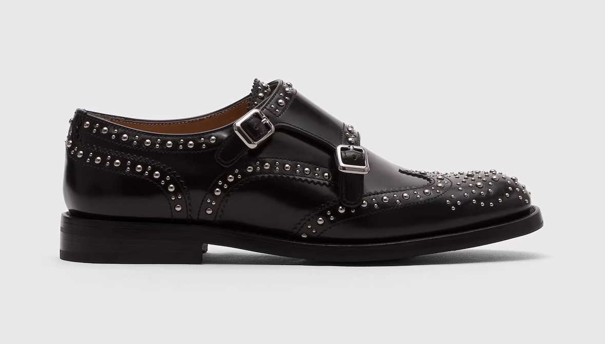 Altro che mocassini, sono queste le Scarpe basse più eleganti del momento! Altro che mocassini, sono queste le Scarpe basse più eleganti del momento!
