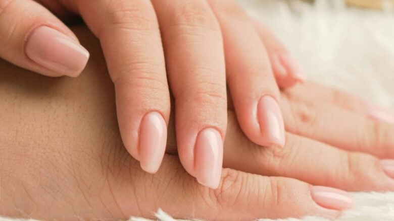 Per Unghie sane e forti: ecco i trattamenti detox autunnali da provare ora…