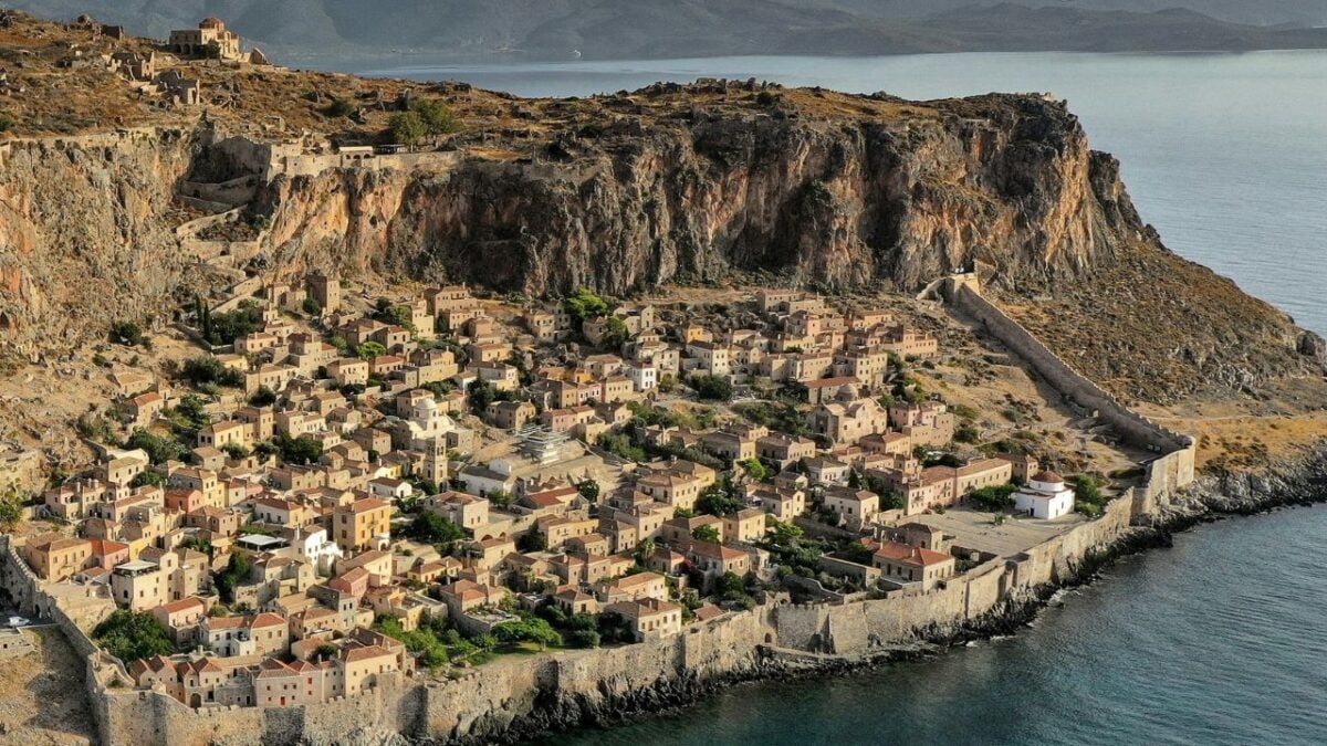 Grecia: viaggio in Laconia tra rovine antiche, spiagge selvagge e borghi spettacolari!