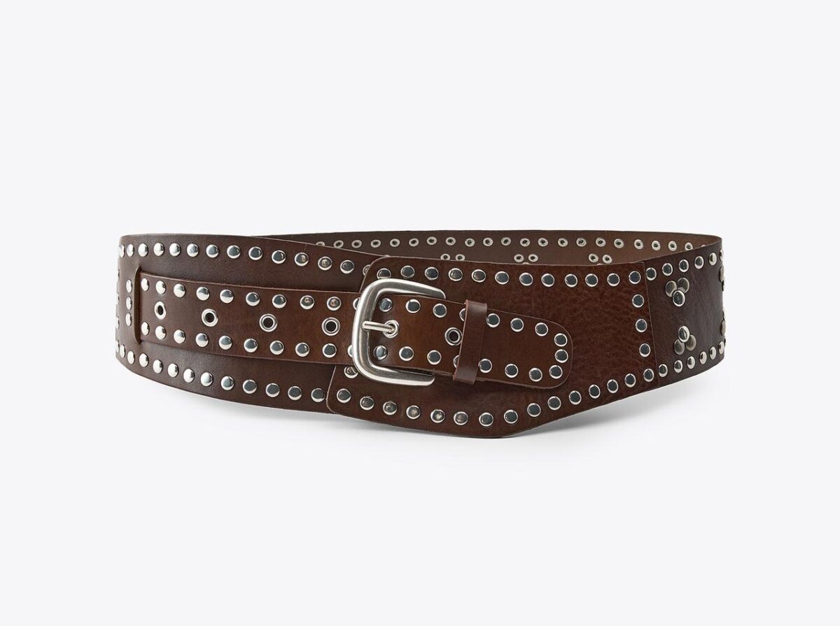 7 Accessori must-have firmati Zara da indossare in Primavera 7 Accessori must-have firmati Zara da indossare in Primavera