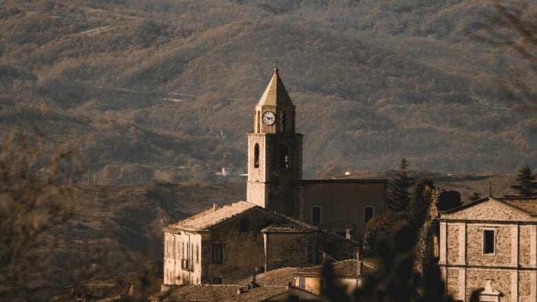Borgo dei Borghi 2025: i primi 5 in classifica da non perdere…