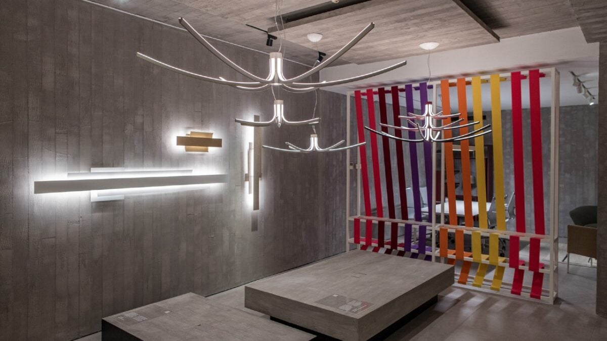 Scenari di luce e design 2025 tra visioni creative e nuove sperimentazioni