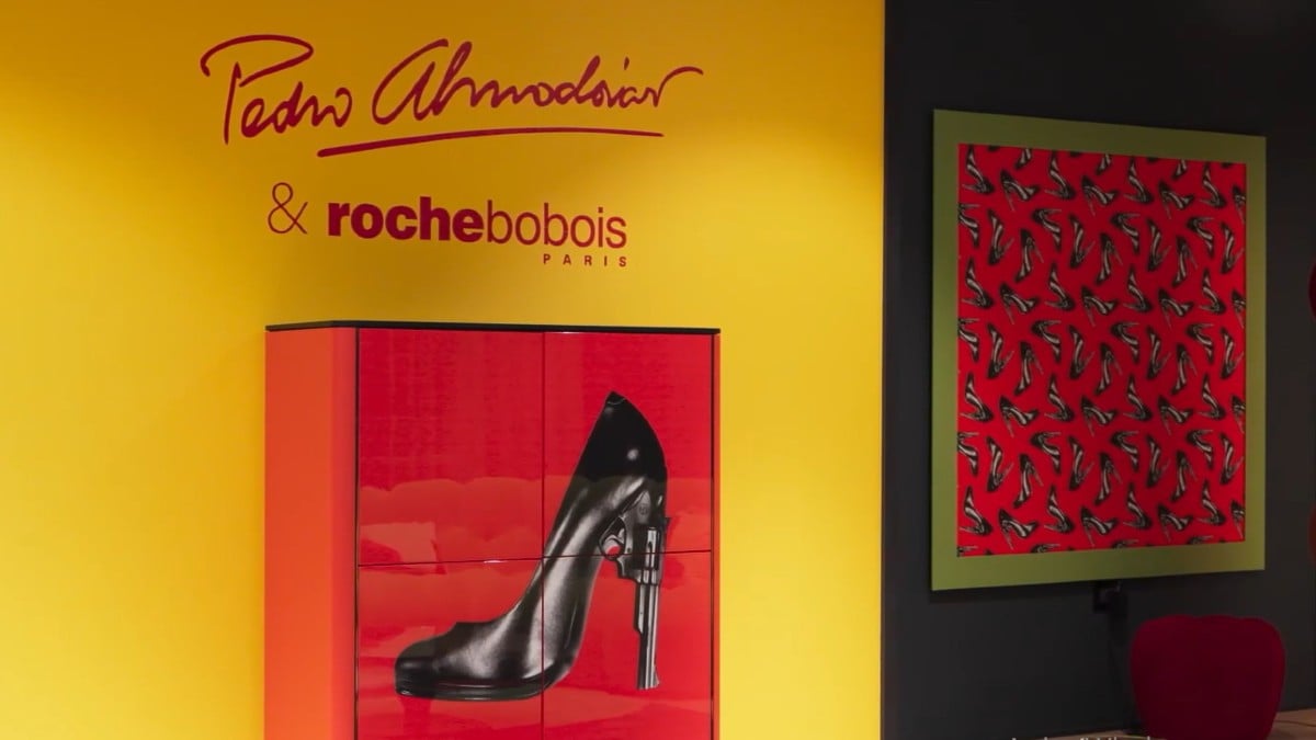 Pedro Almodóvar, Rossy de Palma & Roche Bobois alla Milano Design Week per una Capsule Collection esclusiva e ispirata