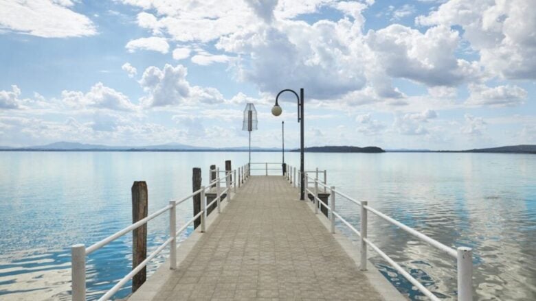 Una piccola splendida Isola lacustre d’Italia abitata da meno di 20 persone!