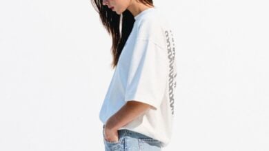I Jeans più cool della Primavera? Questi con i brillantini firmati Bershka