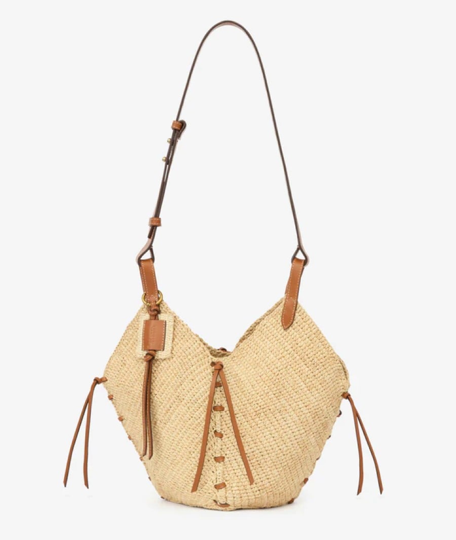 Impossibile resistere al fascino vacanziero di questa Borsa firmata Isabel Marant