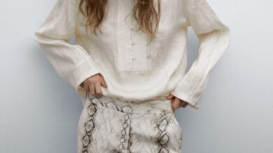 I Pantaloni animalier di Massimo Dutti sono la mania del momento
