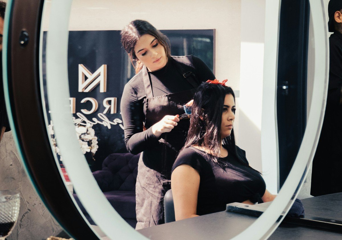 I Parrucchieri raccomandano: attenzione a questi 5 errori nel trattare i Capelli, ti faranno sembrare più vecchia! I Parrucchieri raccomandano: attenzione a questi 5 errori nel trattare i Capelli, ti faranno sembrare più vecchia!