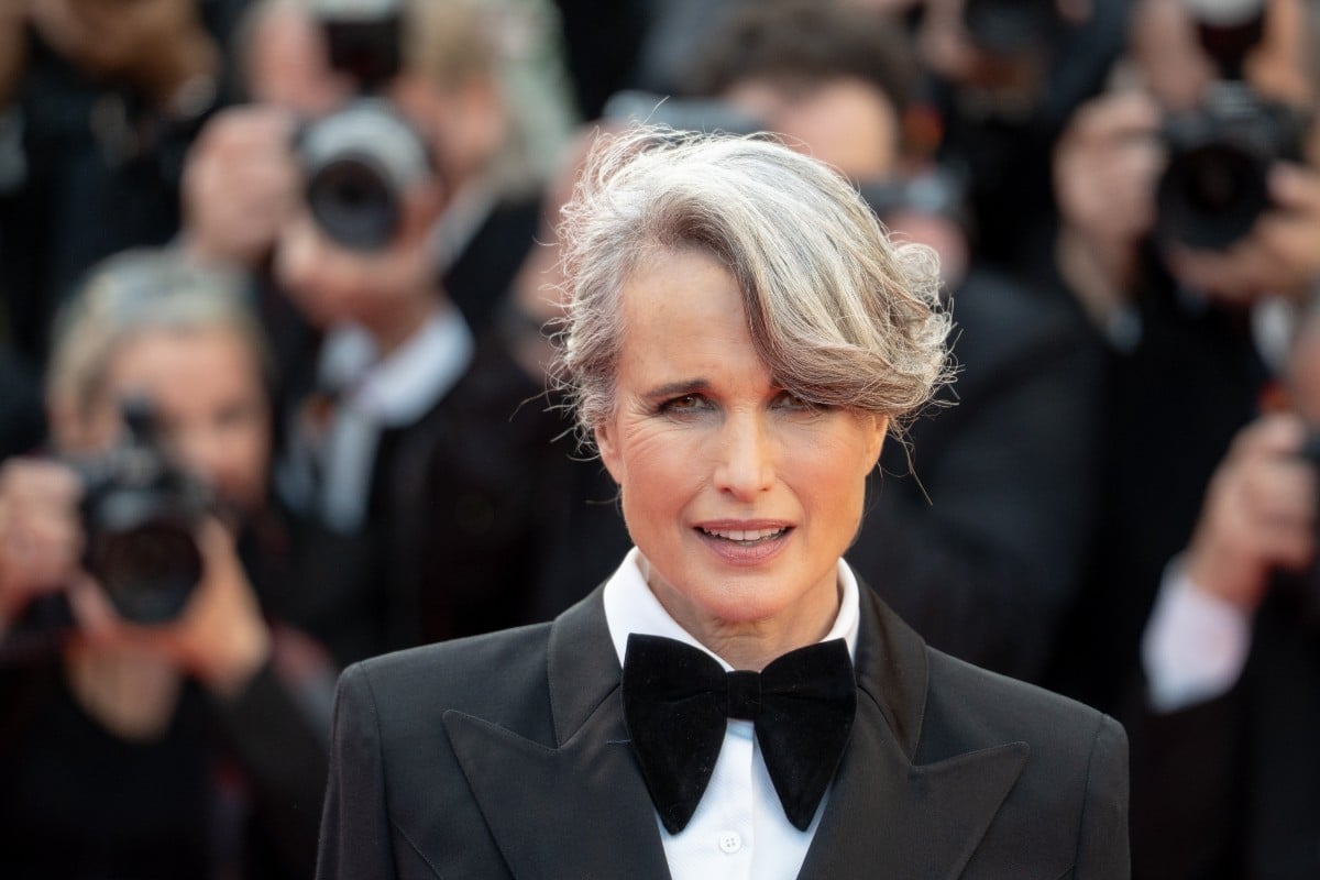 Cannes 2025 dice addio al rossetto rosso: da Halle Berry a Andie MacDowell, le dive scelgono il nude! Cannes 2025 dice addio al rossetto rosso: da Halle Berry a Andie MacDowell, le dive scelgono il nude!