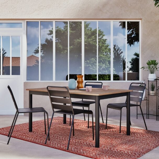 Maisons du Monde firma l’estate: scopri la nuova collezione tappeti per rinnovare balconi e terrazze Maisons du Monde firma l’estate: scopri la nuova collezione tappeti per rinnovare balconi e terrazze