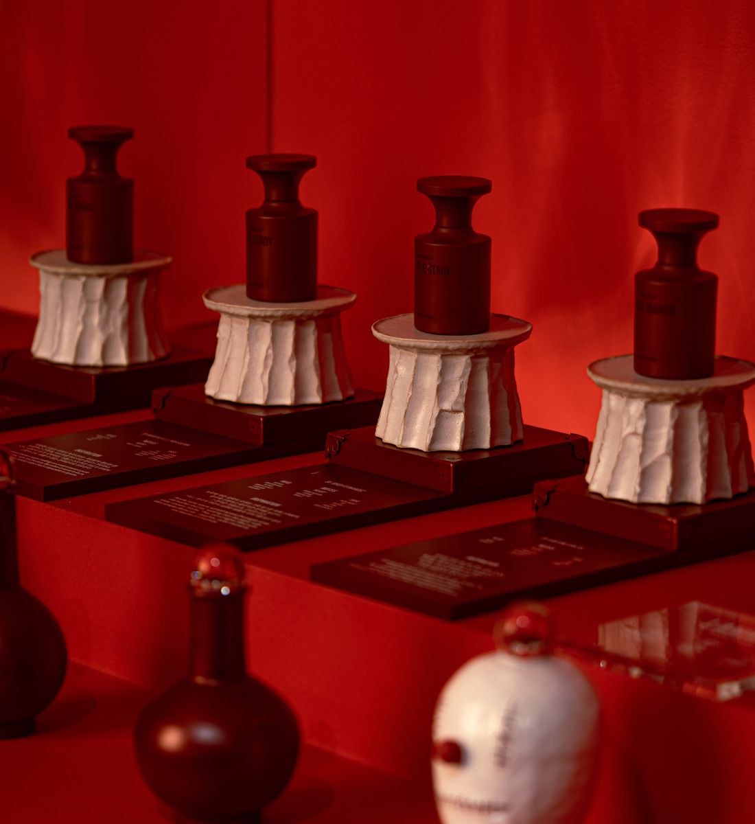Profumi, è ancora Oud-mania: da Montblanc a Jupilò, i profumi 2025 che celebrano questa misteriosa e avvolgente nota Profumi, è ancora Oud-mania: da Montblanc a Jupilò, i profumi 2025 che celebrano questa misteriosa e avvolgente nota