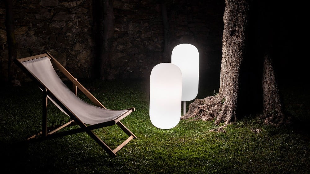 Lampade outdoor, le più belle per illuminare le tue cene estive Lampade outdoor, le più belle per illuminare le tue cene estive