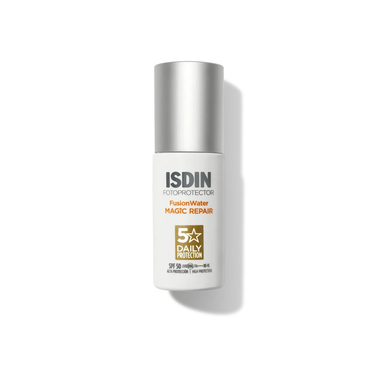 Skincare estiva? Inizia da qui: le creme solari che proteggono e combattono i segni del tempo