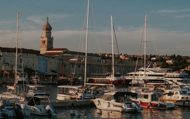 Dimentica Grecia e Spagna: l’estate 2025 si passa su quest’isola da sogno in Croazia
