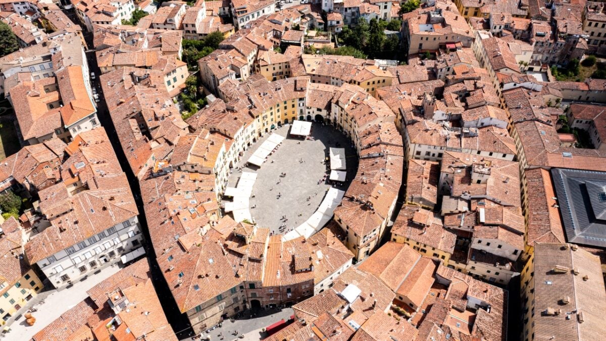 Viaggio nella bellissima Lucca, una meraviglia Toscana tra passato e presente…