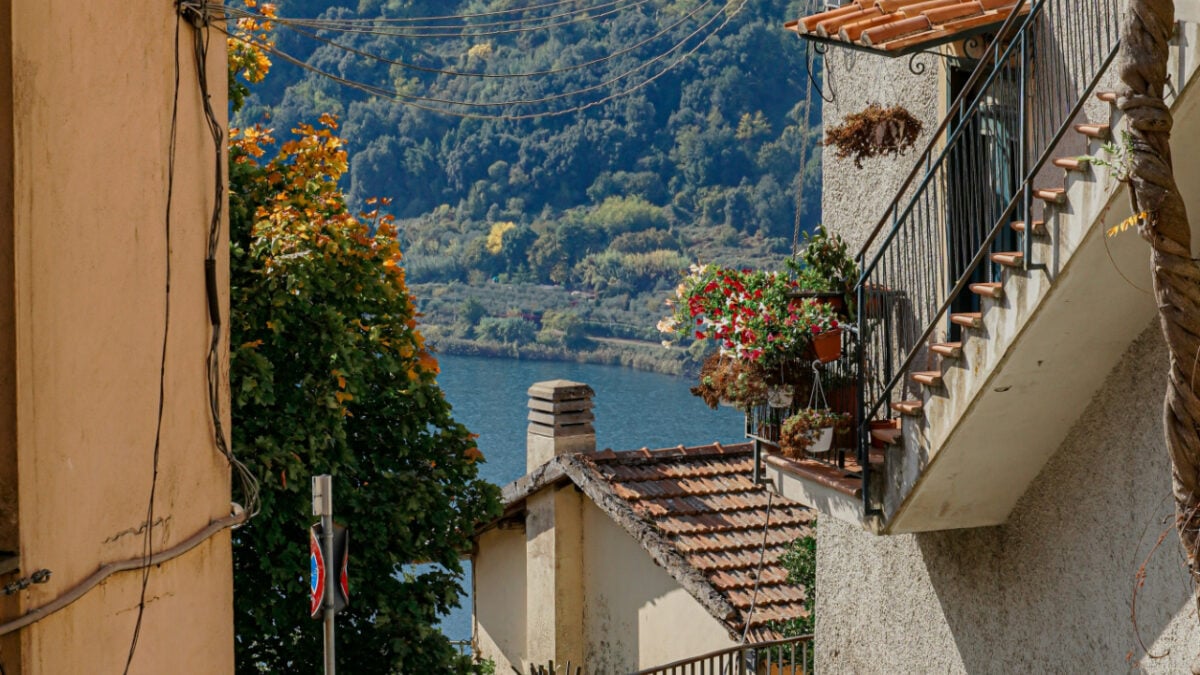 Il borgo delle Fragole si trova nel Lazio ed è una chicca da non perdere