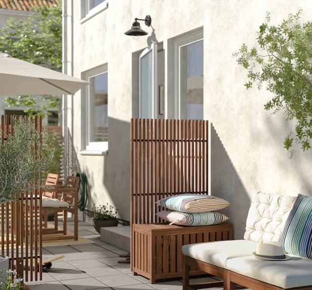 Dividere gli spazi senza muri? Ecco la soluzione IKEA comoda e low cost! Dividere gli spazi senza muri? Ecco la soluzione IKEA comoda e low cost!