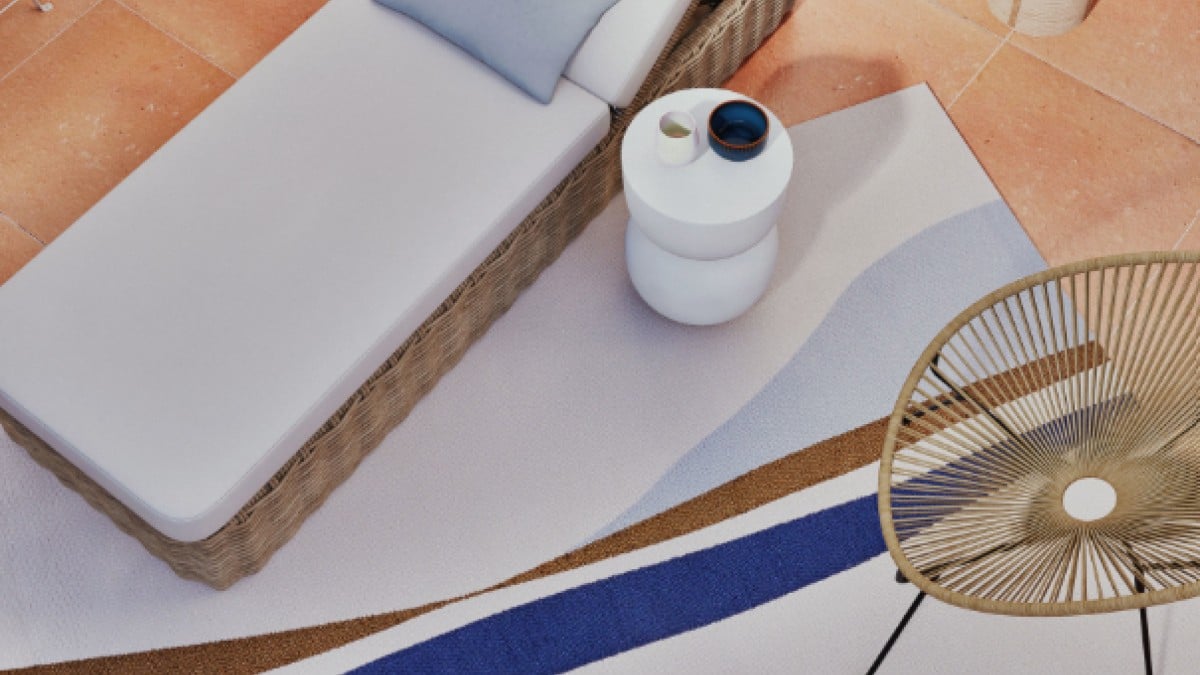 Maisons du Monde firma l’estate: scopri la nuova collezione tappeti per rinnovare balconi e terrazze