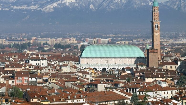 Alla scoperta di Vicenza, tra architetture, patrimoni Unesco e specialità locali