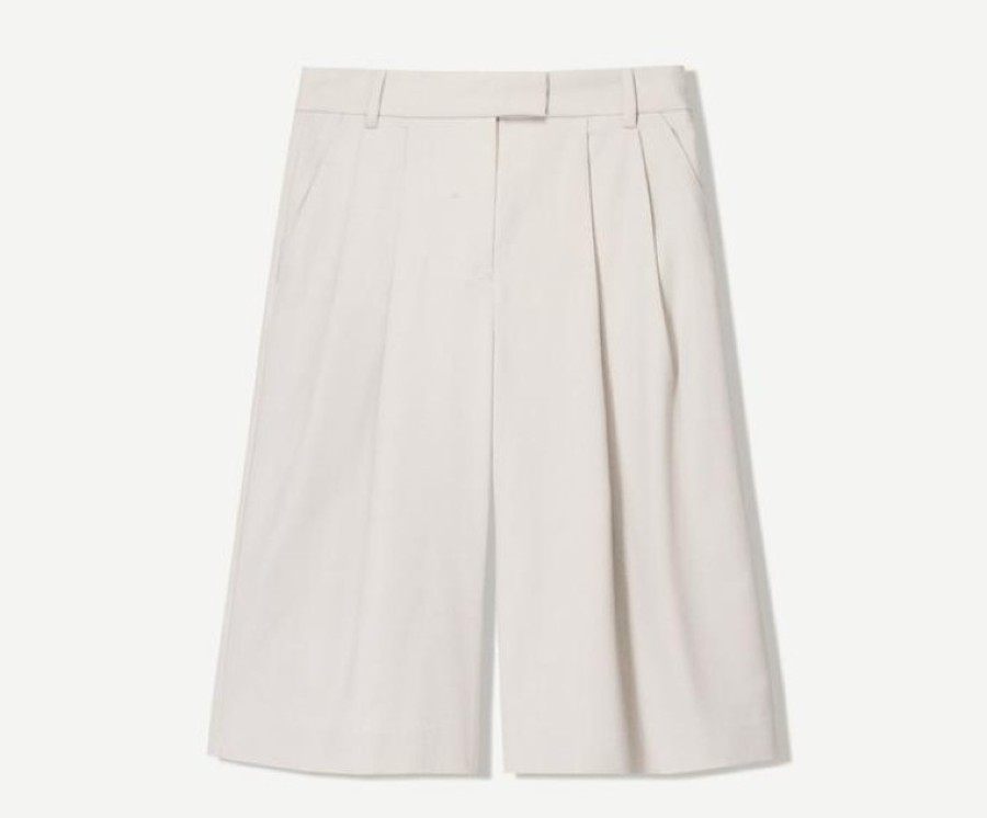 I Pantaloncini firmati Bershka da aggiungere subito alla wishlist estiva I Pantaloncini firmati Bershka da aggiungere subito alla wishlist estiva