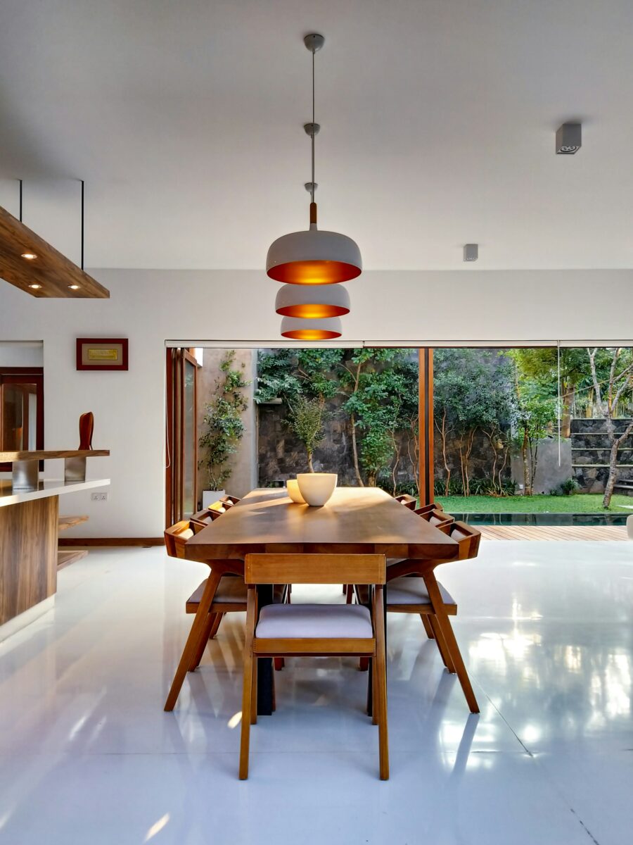 Tendenze Arredo 2026: il ritorno del design artigianale, scenografico e imperfetto Tendenze Arredo 2026: il ritorno del design artigianale, scenografico e imperfetto