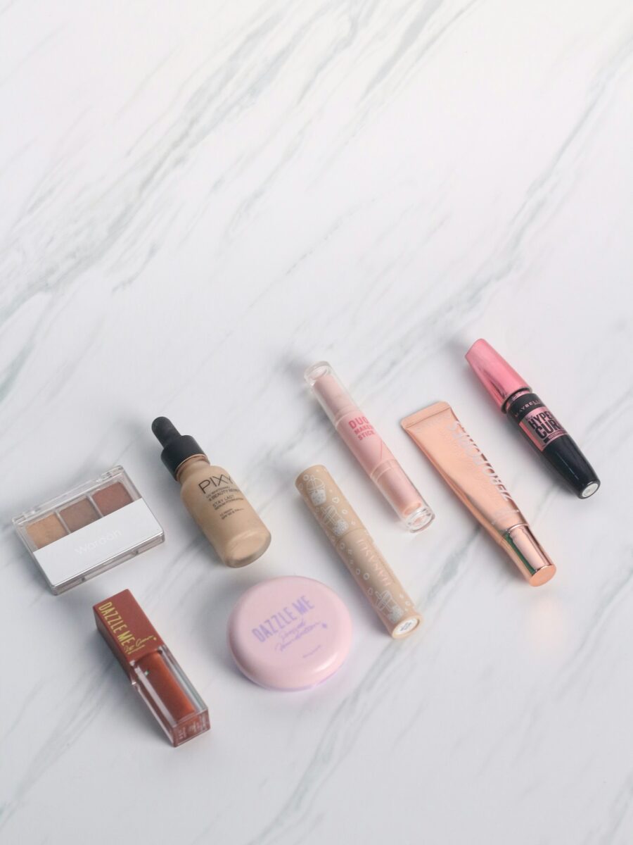 Come organizzare i prodotti make up in bagno: al punto 5 la soluzione che fa davvero la differenza Come organizzare i prodotti make up in bagno: al punto 5 la soluzione che fa davvero la differenza