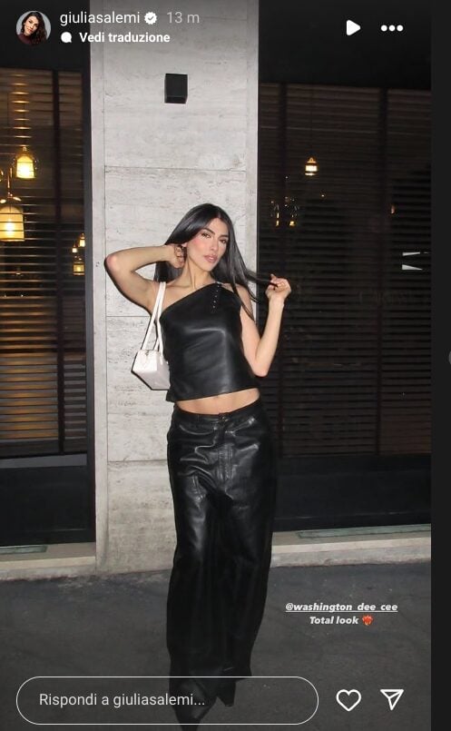 Giulia Salemi, anche con la stagione più calda non rinuncia allo stile più trendy e sexy con il total Look in pelle! Giulia Salemi, anche con la stagione più calda non rinuncia allo stile più trendy e sexy con il total Look in pelle!