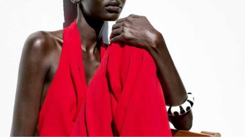 Jumpsuit primaverile, il capo comfy-chic di mezza stagione