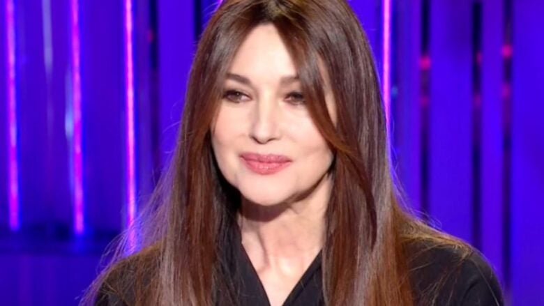 Monica Bellucci strega tutti ai David di Donatello con il suo Look mannish FOTO