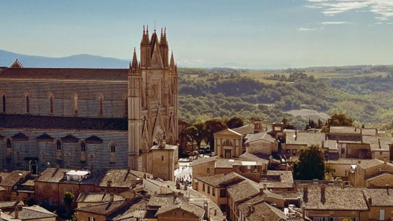E’ la città con il Duomo più bello d’Italia: No, non è Firenze ma la spendida Orvieto!