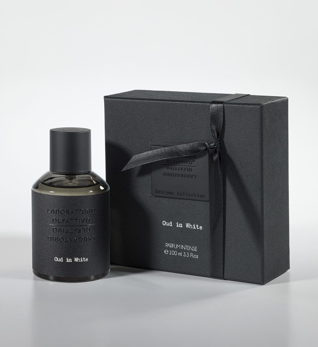 È già estate con la Classic Collection in Fiore di Laboratorio Olfattivo: profumi freschi che sanno di leggerezza e libertà! È già estate con la Classic Collection in Fiore di Laboratorio Olfattivo: profumi freschi che sanno di leggerezza e libertà!
