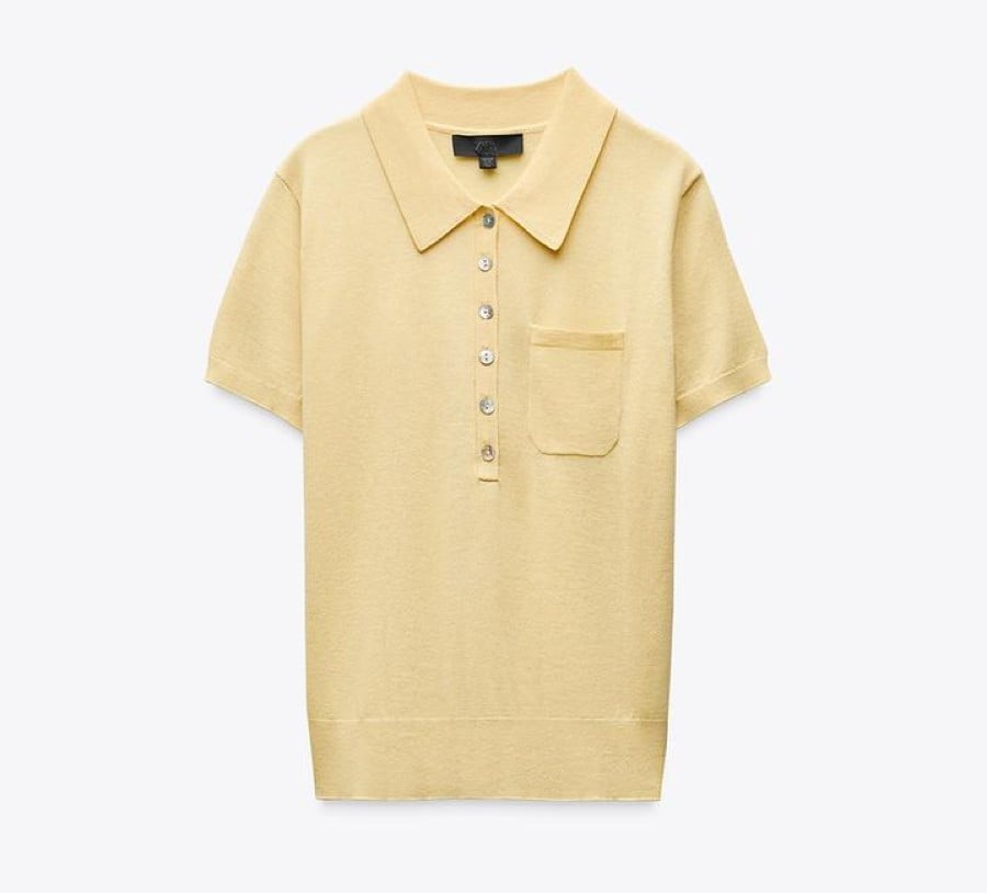 Per look preppy e bon ton, punta tutto sulle Polo a maniche corte! Per look preppy e bon ton, punta tutto sulle Polo a maniche corte!
