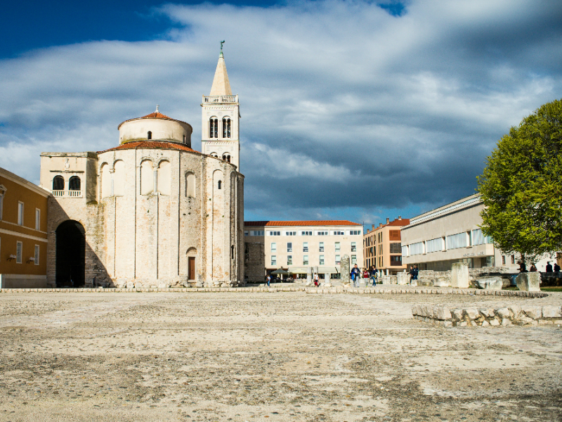 Scopri la città Croata di Zara, la meta ideale per un weekend di primavera indimenticabile… Scopri la città Croata di Zara, la meta ideale per un weekend di primavera indimenticabile…