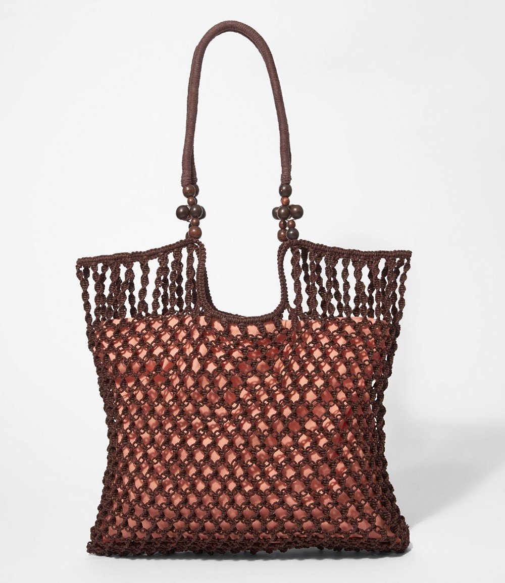 Borse in Crochet: i modelli must-have di questa estate Borse in Crochet: i modelli must-have di questa estate