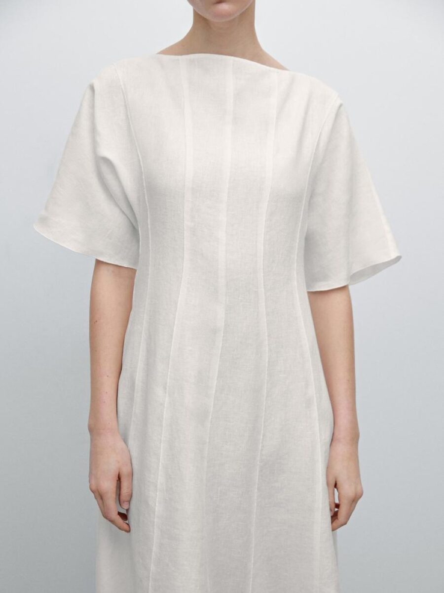E’ firmato Massimo Dutti il Vestito più comodo e versatile della mezza stagione E’ firmato Massimo Dutti il Vestito più comodo e versatile della mezza stagione