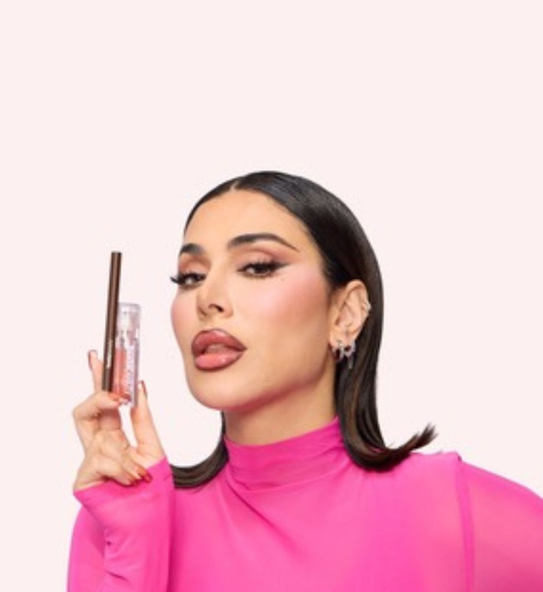 Novità Huda Beauty: la combo labbra che renderà irresistibile il tuo make up estivo! Novità Huda Beauty: la combo labbra che renderà irresistibile il tuo make up estivo!