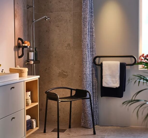 Il design inclusivo IKEA che cambia il tuo modo di vivere la casa e semplifica le attività quotidiane Il design inclusivo IKEA che cambia il tuo modo di vivere la casa e semplifica le attività quotidiane